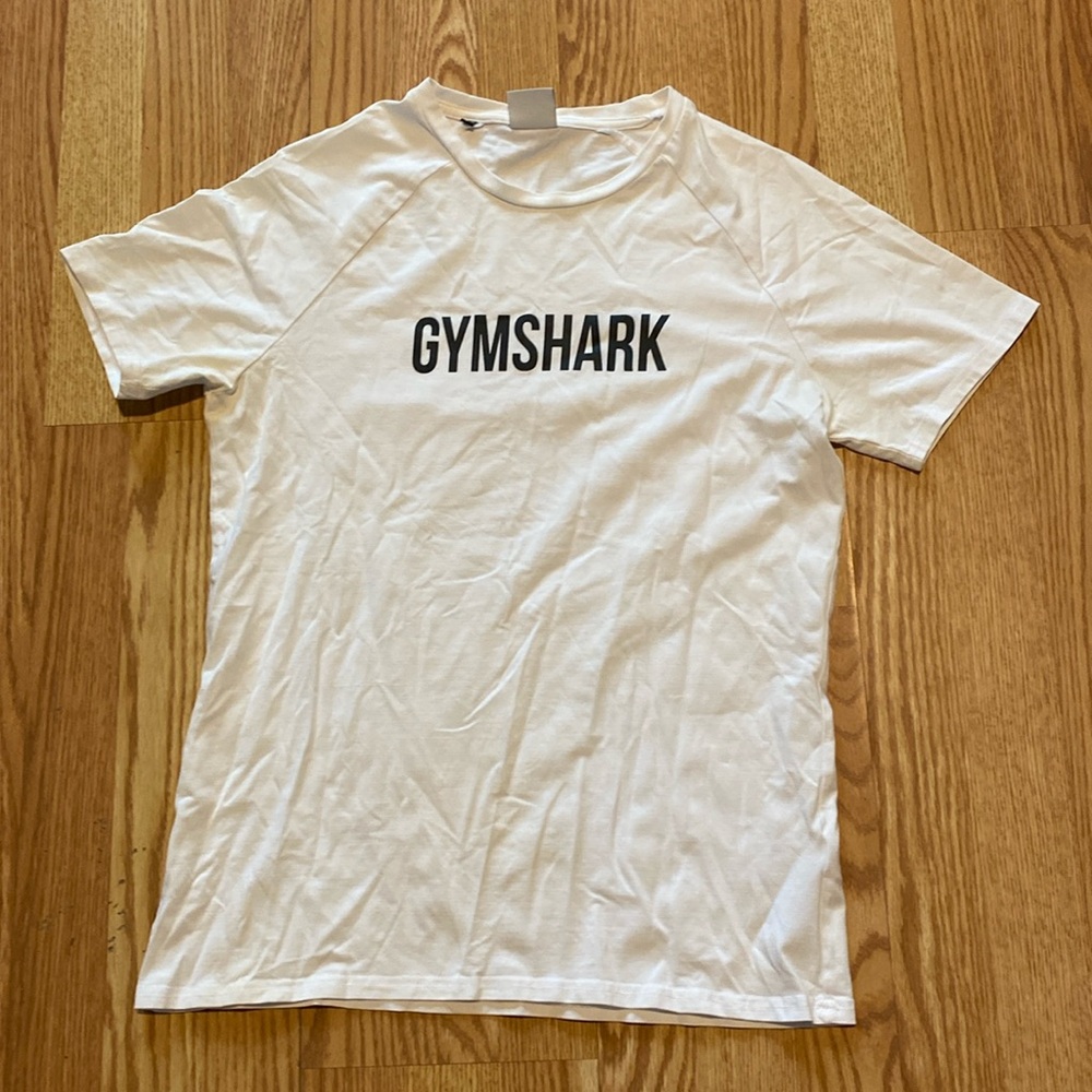 Men’s Gymshark white Tee Shirt (Medium)